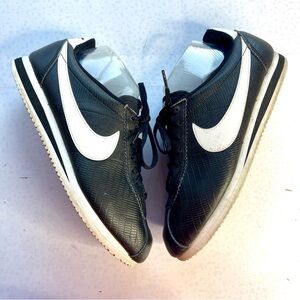 Nike Classic Cortez Leather Snakeskin Sneakers Size 9